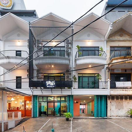 Sans Hotel Suryakencana Bogor Zewnętrze zdjęcie