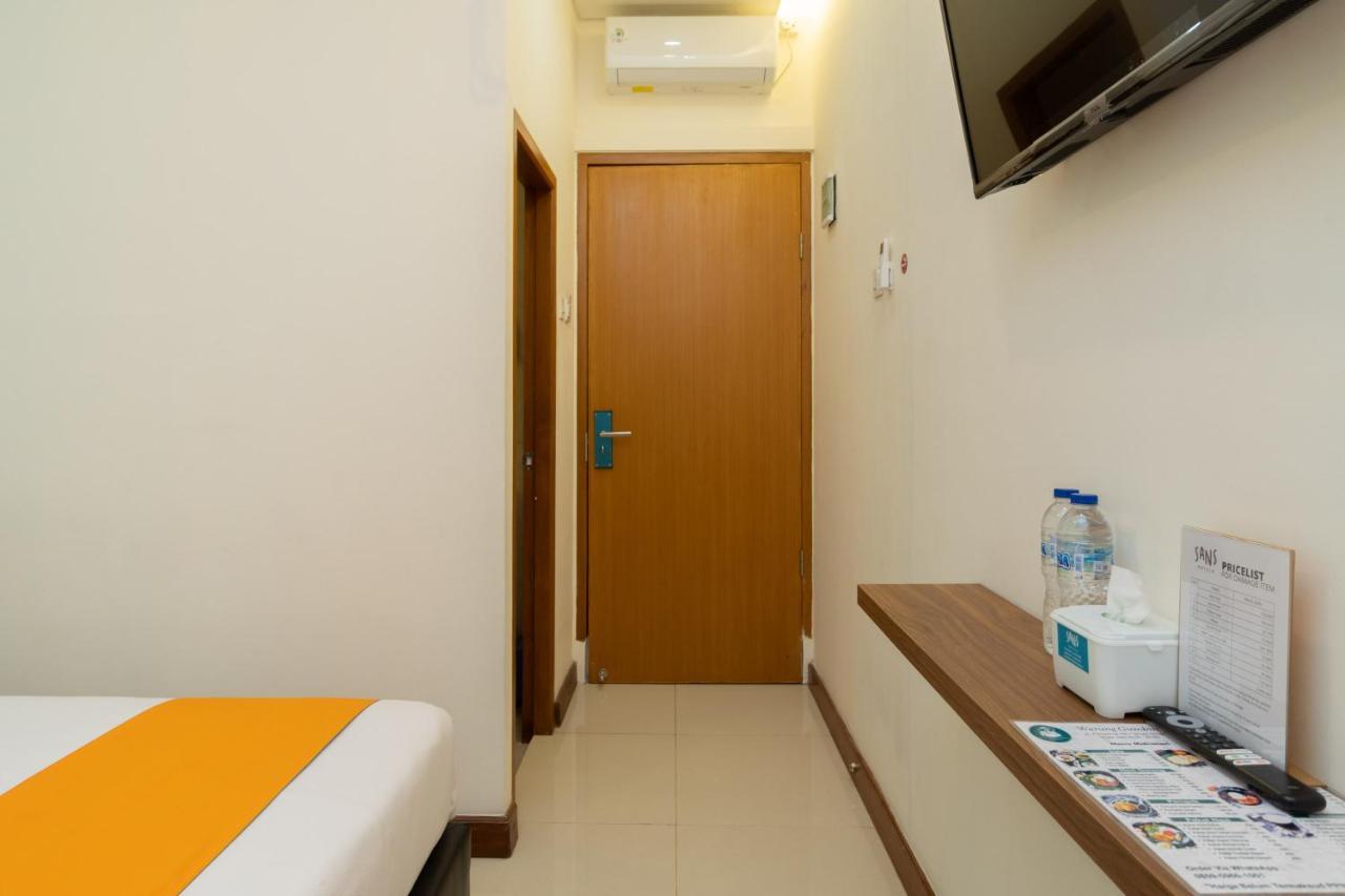 Sans Hotel Suryakencana Bogor Zewnętrze zdjęcie