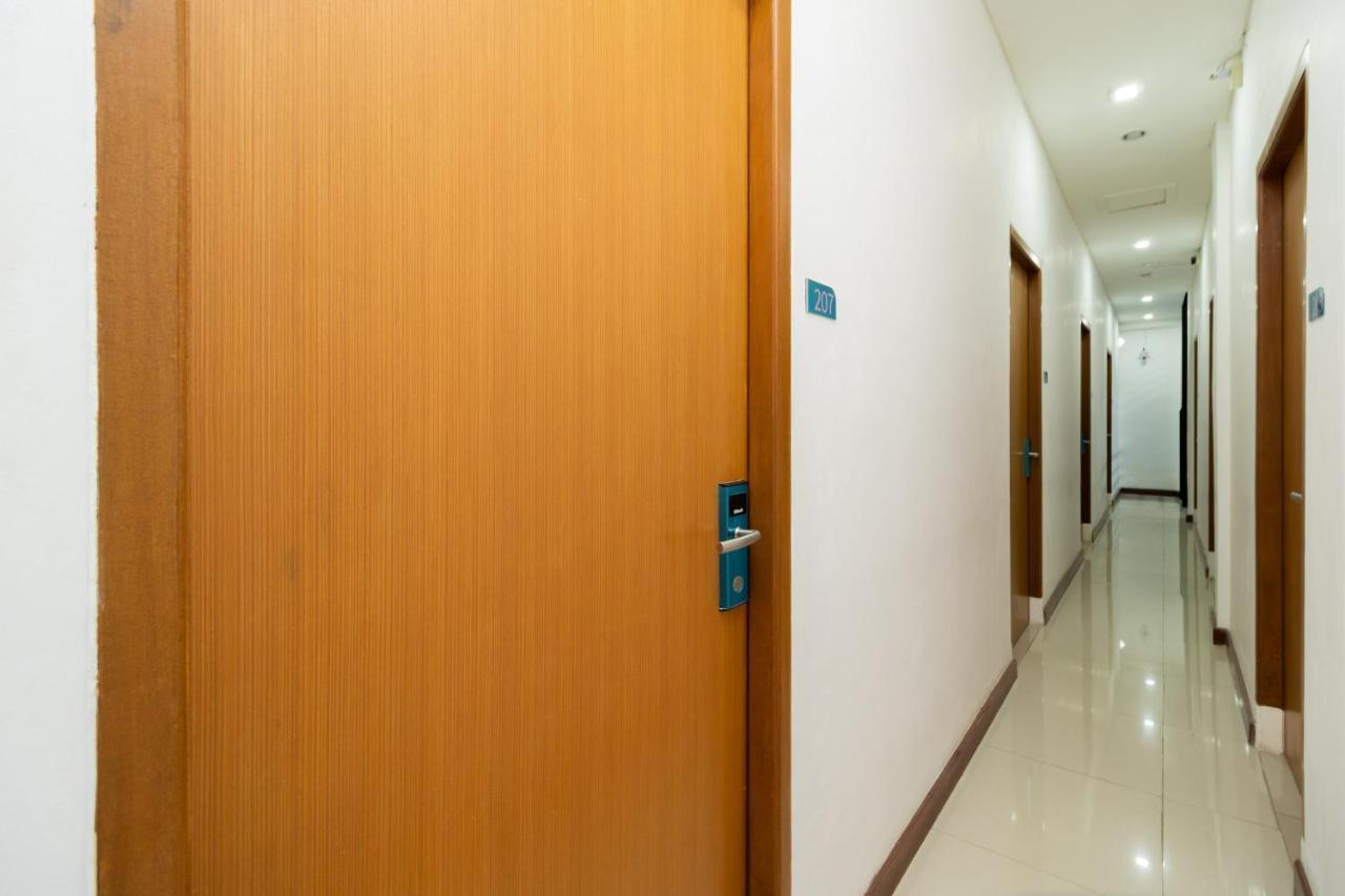 Sans Hotel Suryakencana Bogor Zewnętrze zdjęcie
