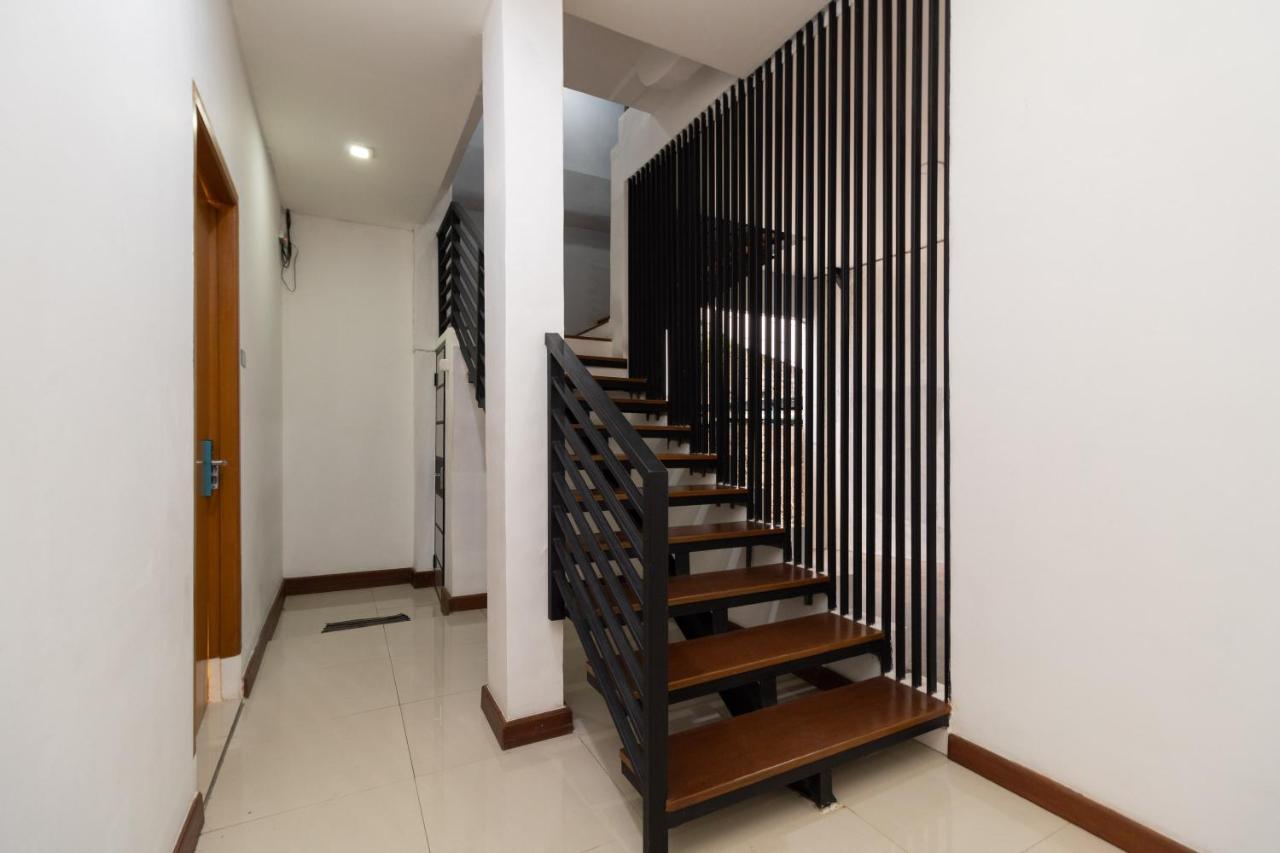 Sans Hotel Suryakencana Bogor Zewnętrze zdjęcie
