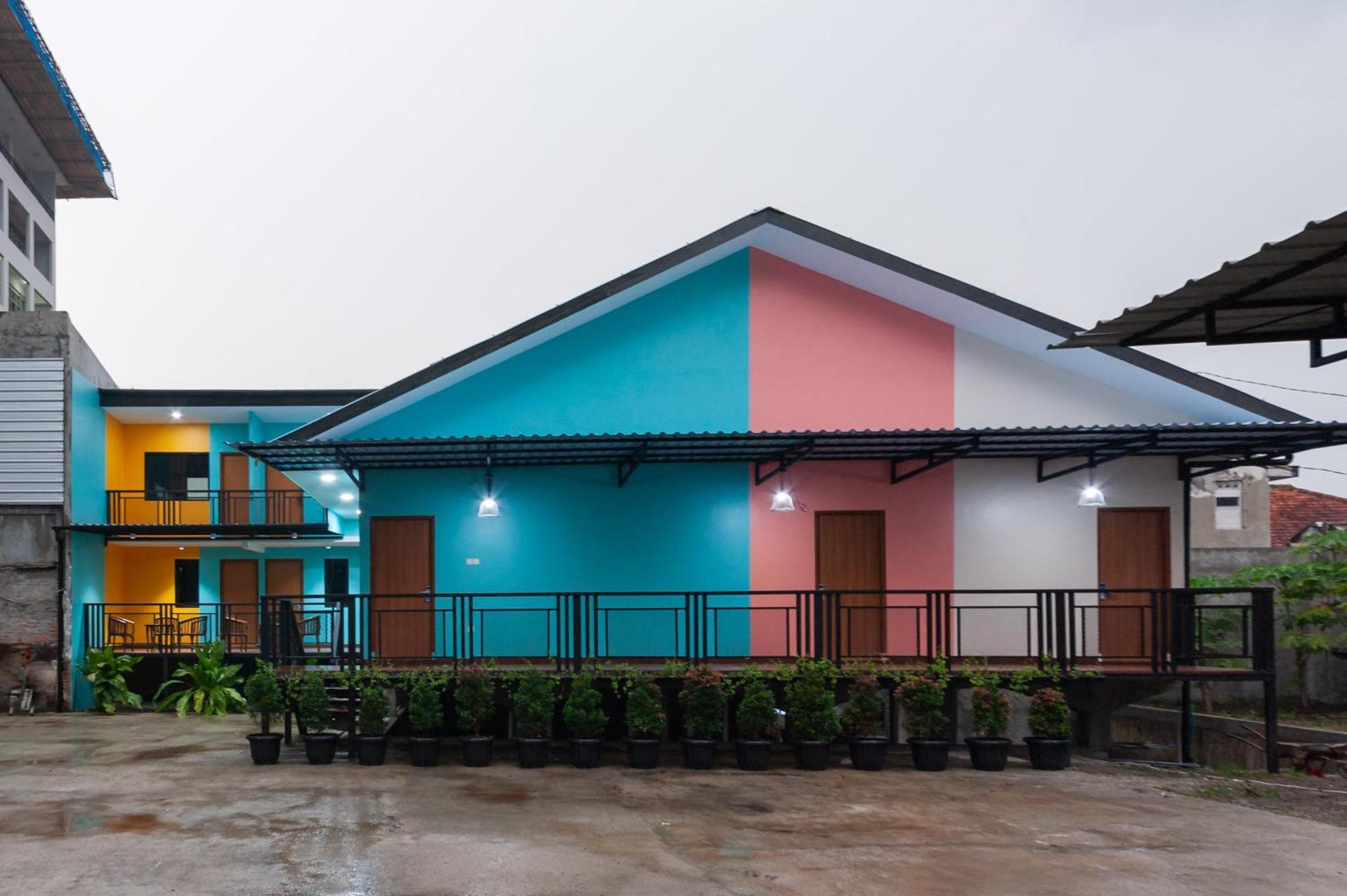 Sans Hotel Suryakencana Bogor Zewnętrze zdjęcie