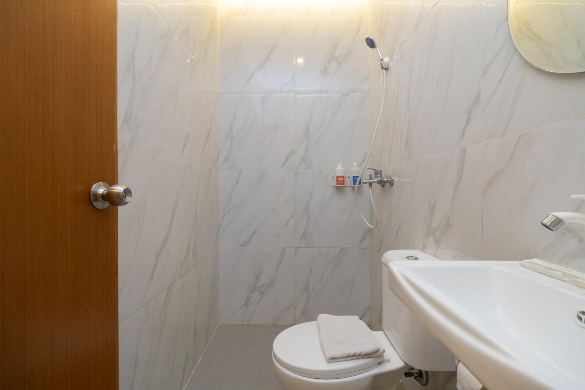 Sans Hotel Suryakencana Bogor Pokój zdjęcie